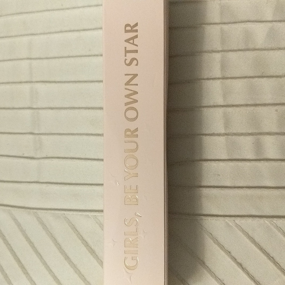 Major Matte Face Primer - Picture 2 of 3